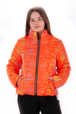 Демісезонна куртка для дівчинки